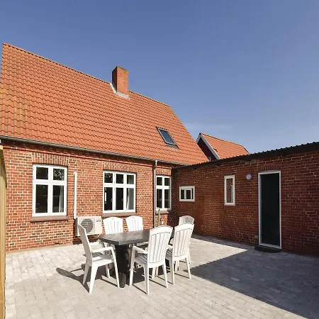 Ferienhaus Four Bedroom Holiday In